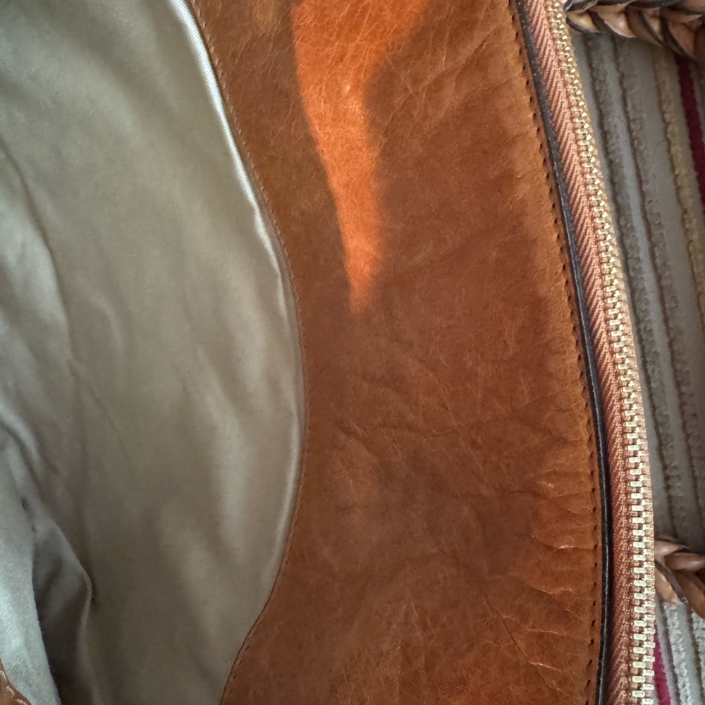 Chloe Tan Leather Heloise Shoulder Bag - Picture 4 of 13